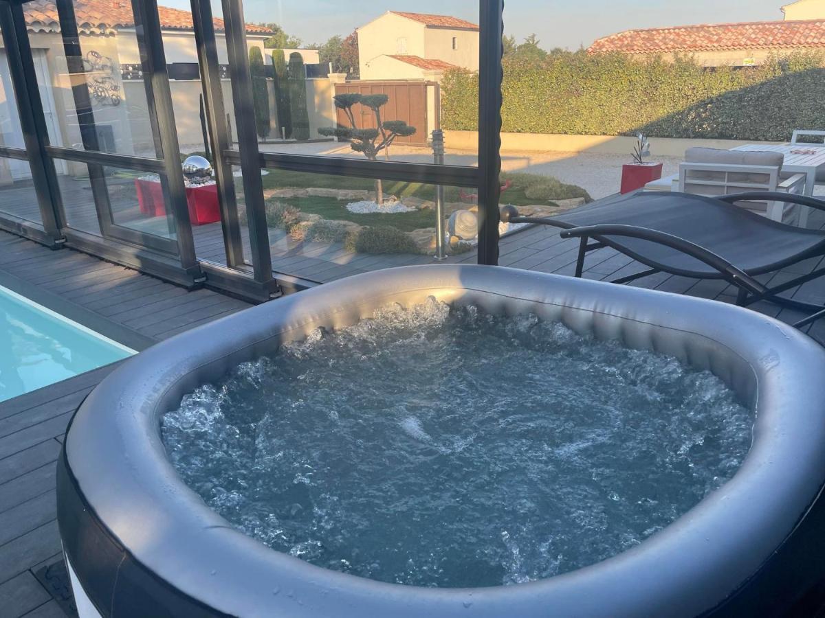 L'Aurore Suite De Charme, Clim Jacuzzi, Sauna, Piscine Chauffee Cuisine... Carpentras Kültér fotó