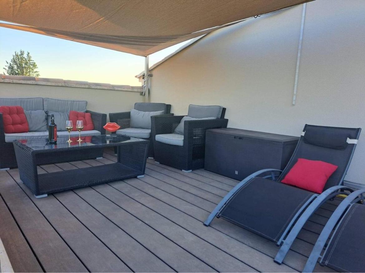 L'Aurore Suite De Charme, Clim Jacuzzi, Sauna, Piscine Chauffee Cuisine... Carpentras Kültér fotó