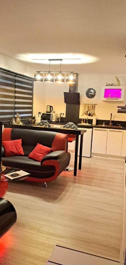 L'Aurore Suite De Charme, Clim Jacuzzi, Sauna, Piscine Chauffee Cuisine... Carpentras Kültér fotó